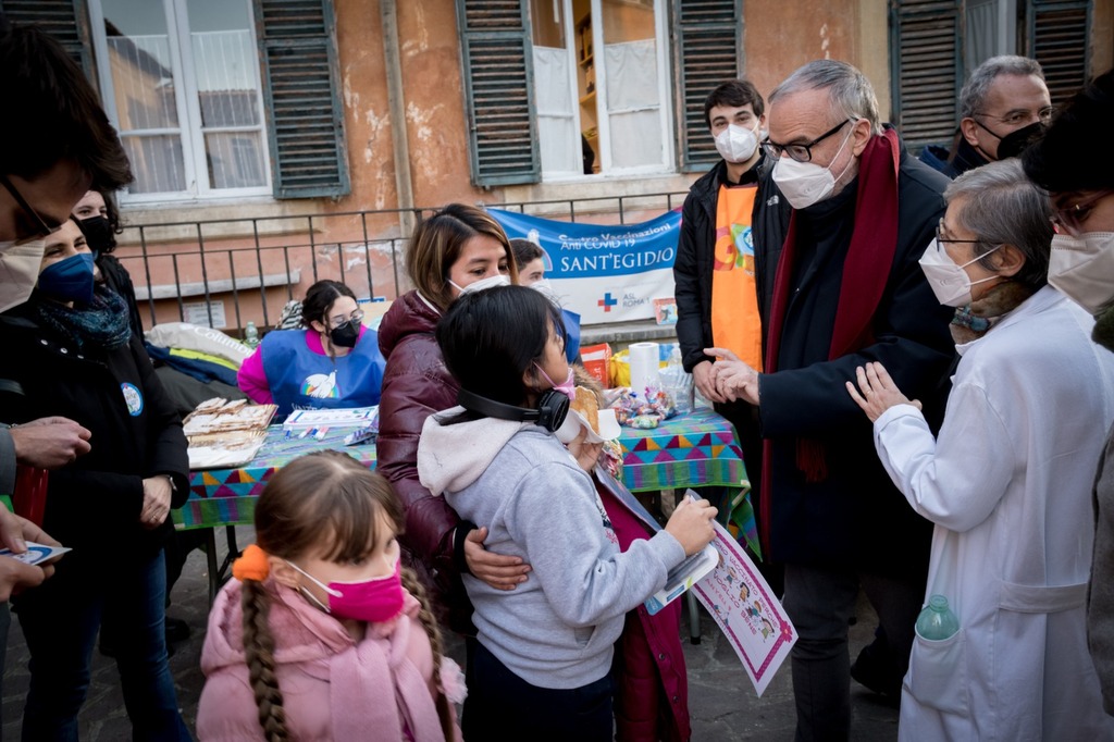 Le vaccin est une fête pour 500 enfants lors de la journée portes ouvertes au centre de Sant'Egidio